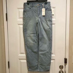 Wit & Wisdom up and running waist solution straight leg jeans